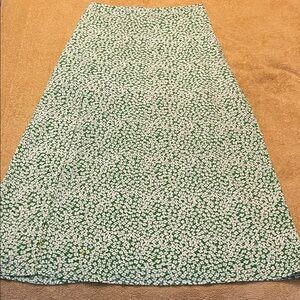SHEIN Green and White Floral A-Line Skirt